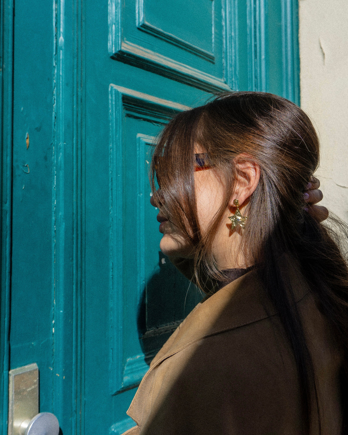 Star Earring Gold Blue — Detail
