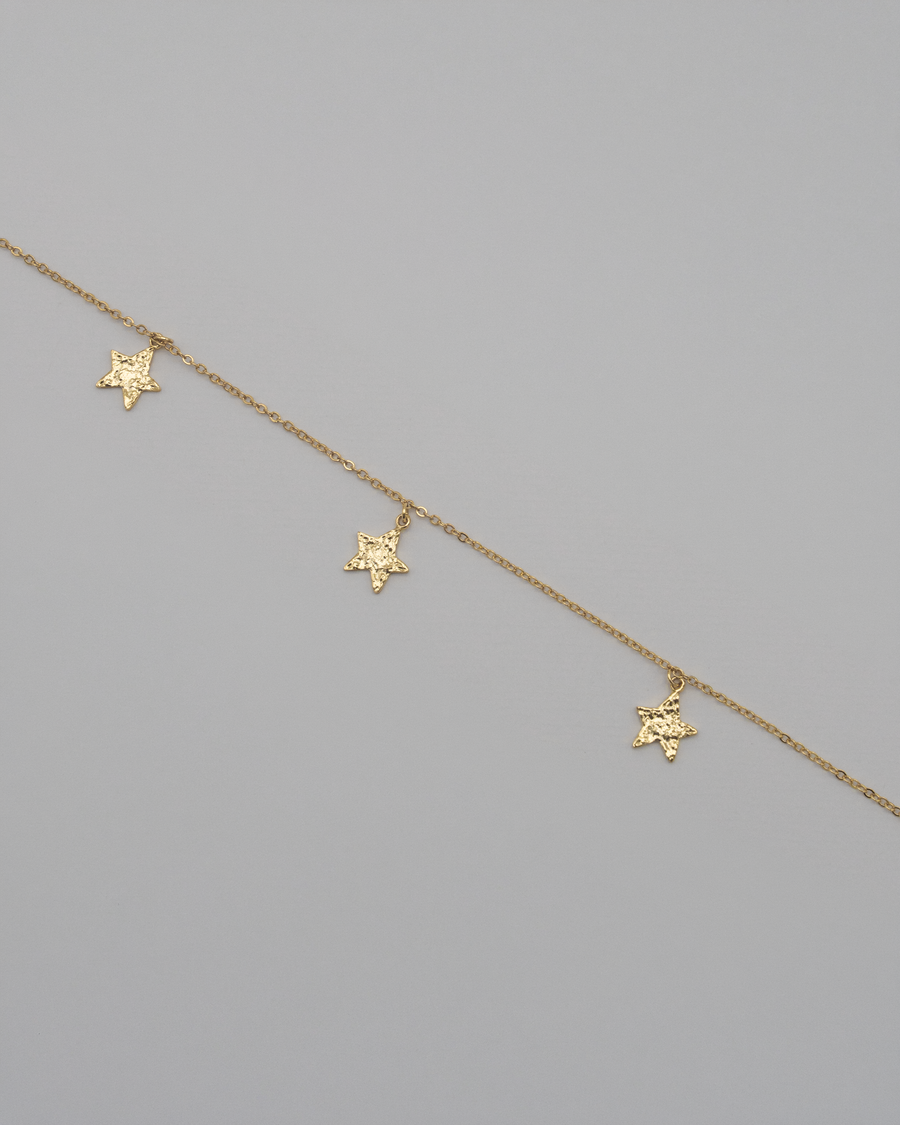 Goldene Stern Kette mit drei Sternen — Detail