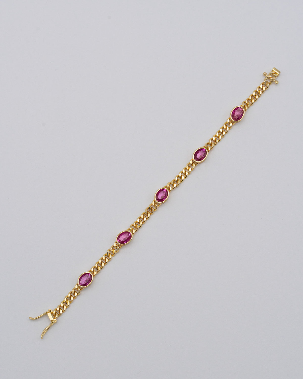 Aura Bracelet Gold Pink — Macro