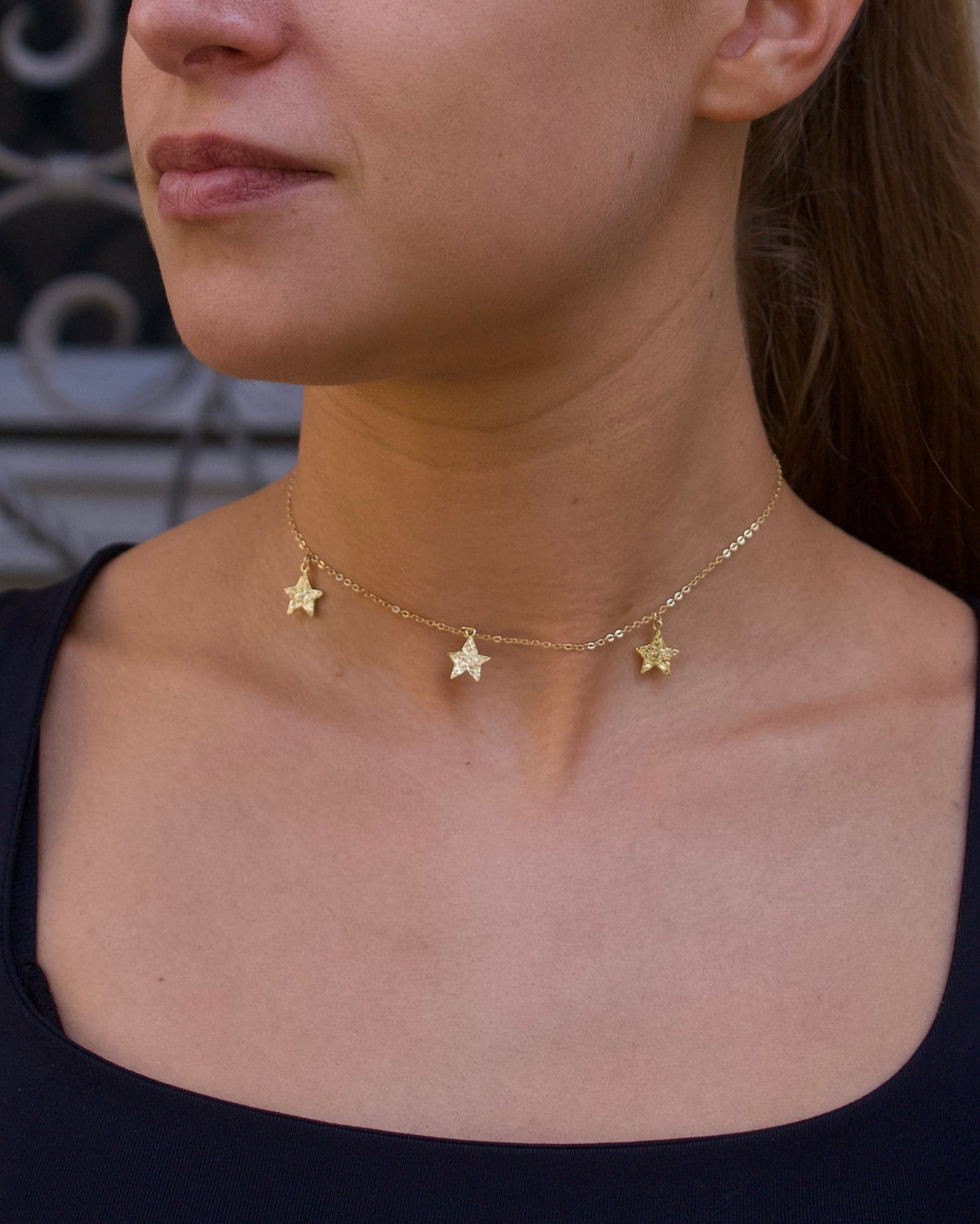 Triple Star Choker Gold — Detail