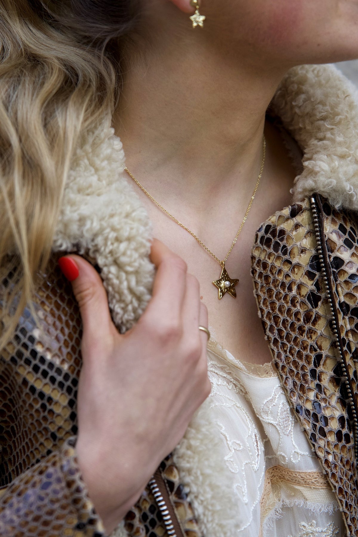 Star Necklace Gold Pearl — Worn